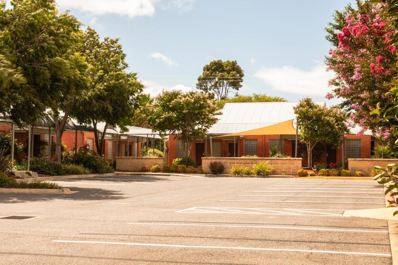 Strath Motel Strathalbyn Buitenkant foto